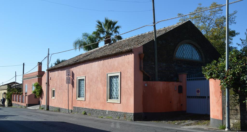 Relais De Charme - B&B Short Lets La Casa Di Francesca Sant'Agata Li Battiati Zewnętrze zdjęcie